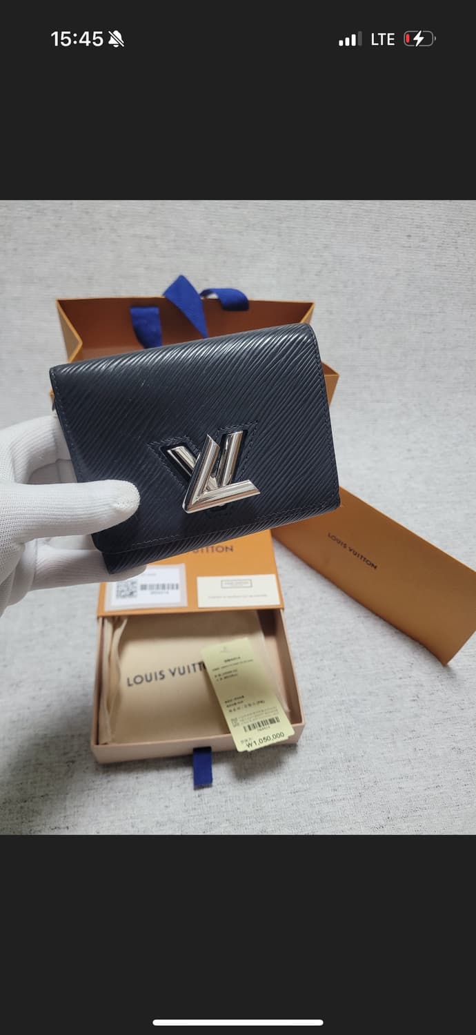 루이비통 트위스트 컴팩트 월릿 팝니다 상품이미지1