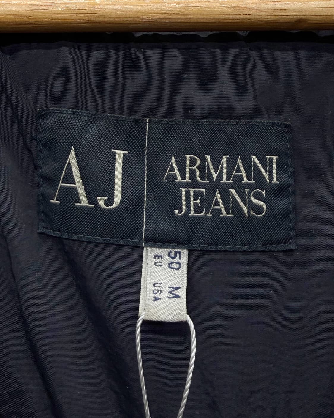 아르마니 진스 00s 나일론쉘 다운 자켓 네이비 상품이미지5