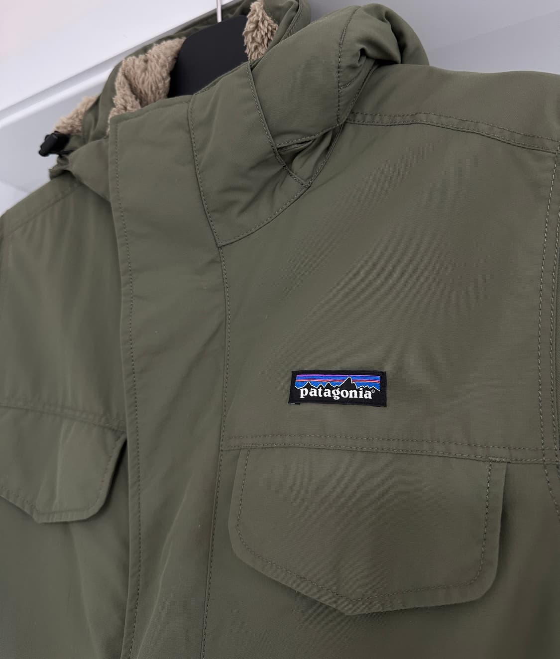 [파타고니아] 남성 이스머스 파카 (상태최상) 상품이미지2