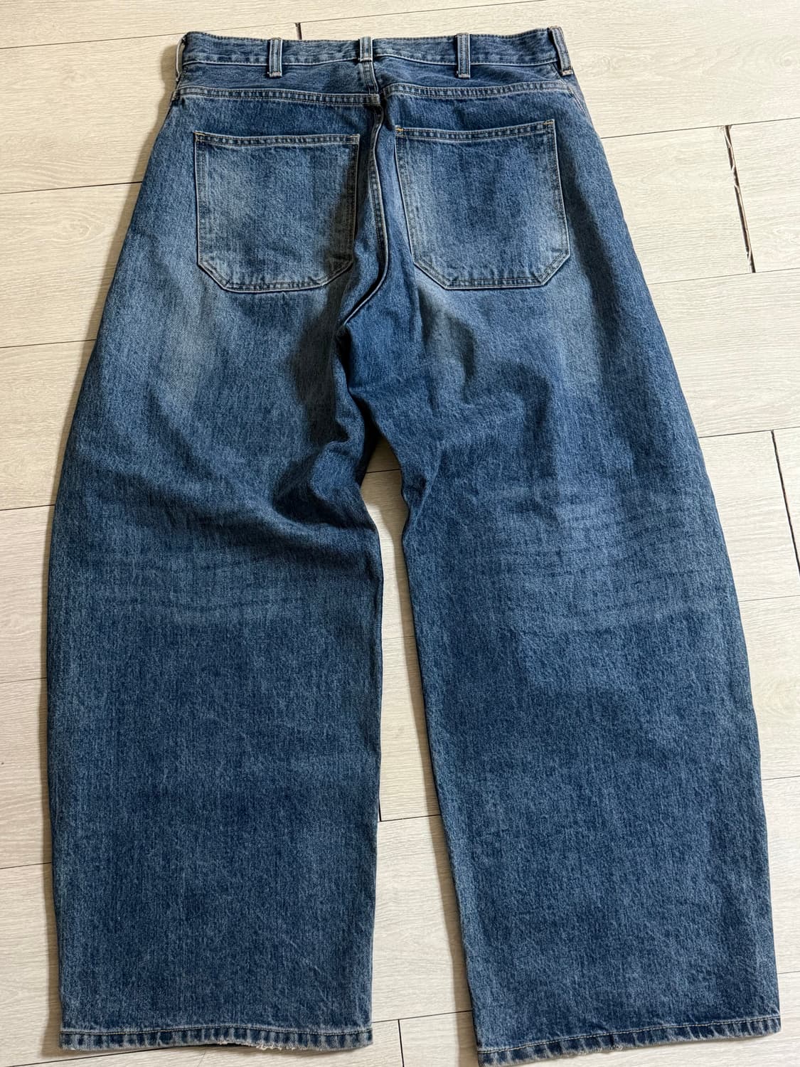 해칭룸 와이드커브진 워시드 블루 4 상품이미지2