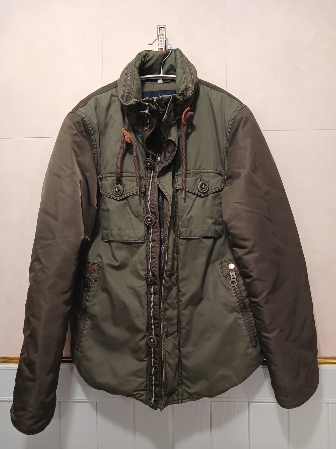 알마니 진스 정품 남성 점퍼 94-82-170 (46) 상품이미지1