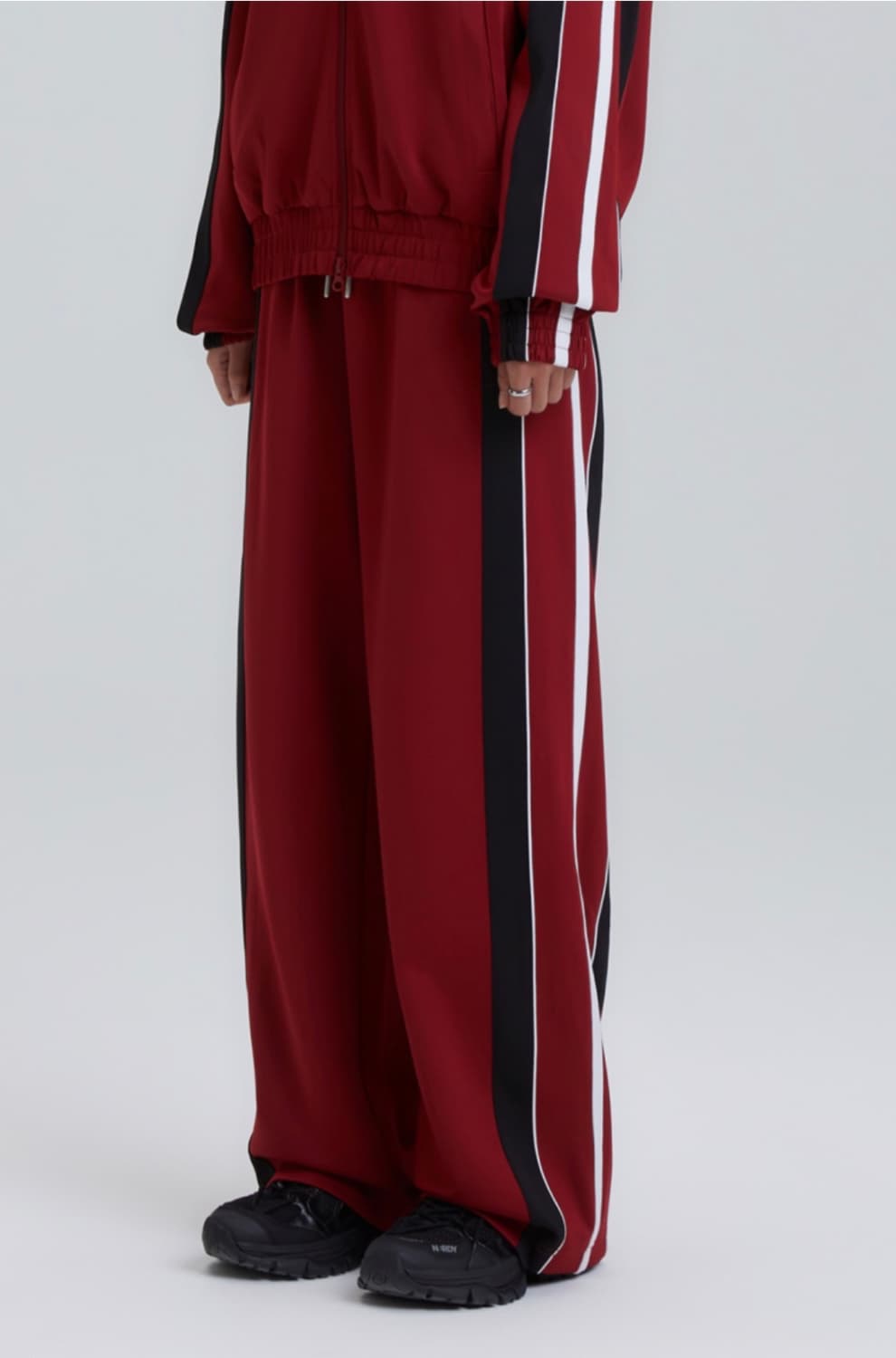 [널디] 트리플 라인 트랙팬츠 (Red/L사이즈) 상품이미지3