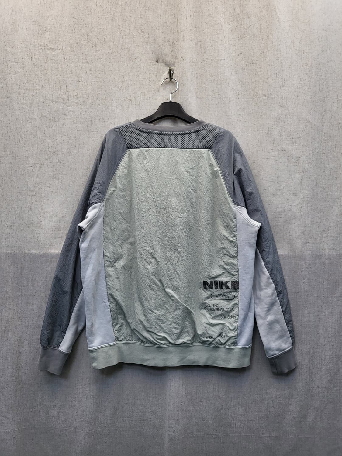 나이키 맨투맨 상품이미지2