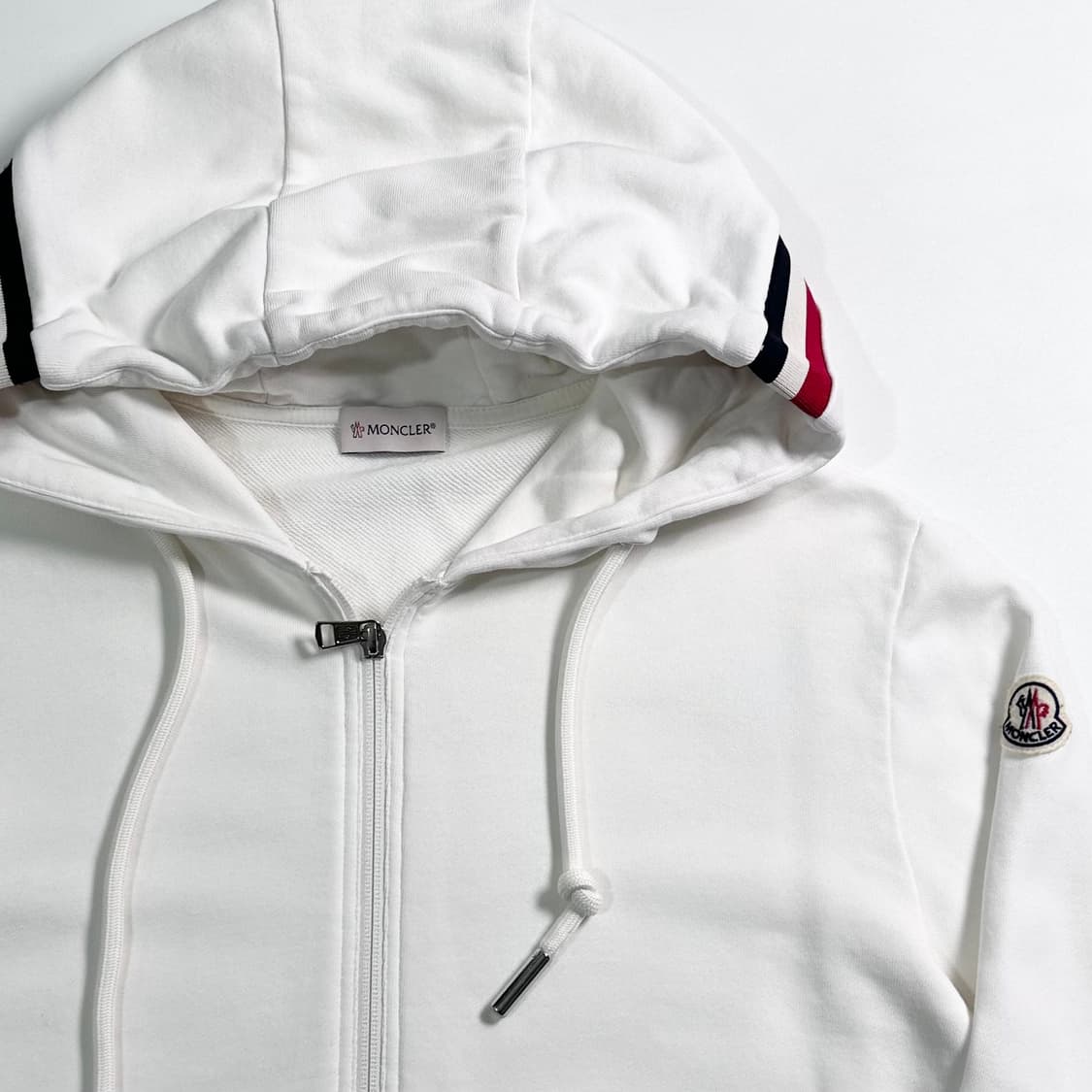 몽클레어 화이트 후드집업 상품이미지5