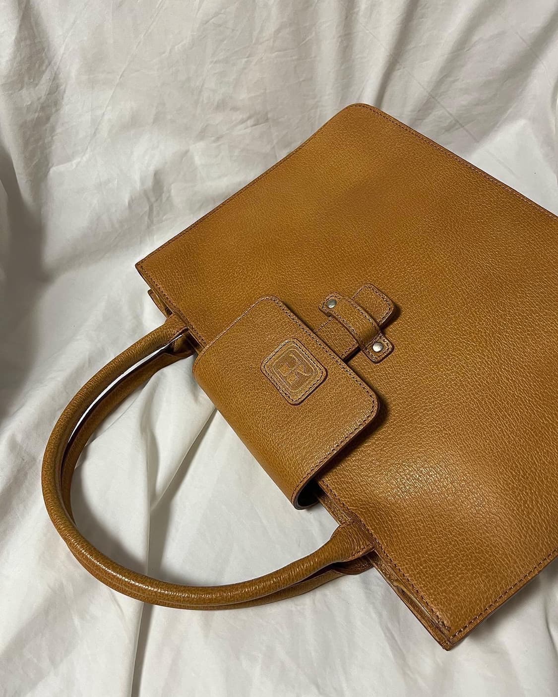 꾸레쥬 토트백 상품이미지2