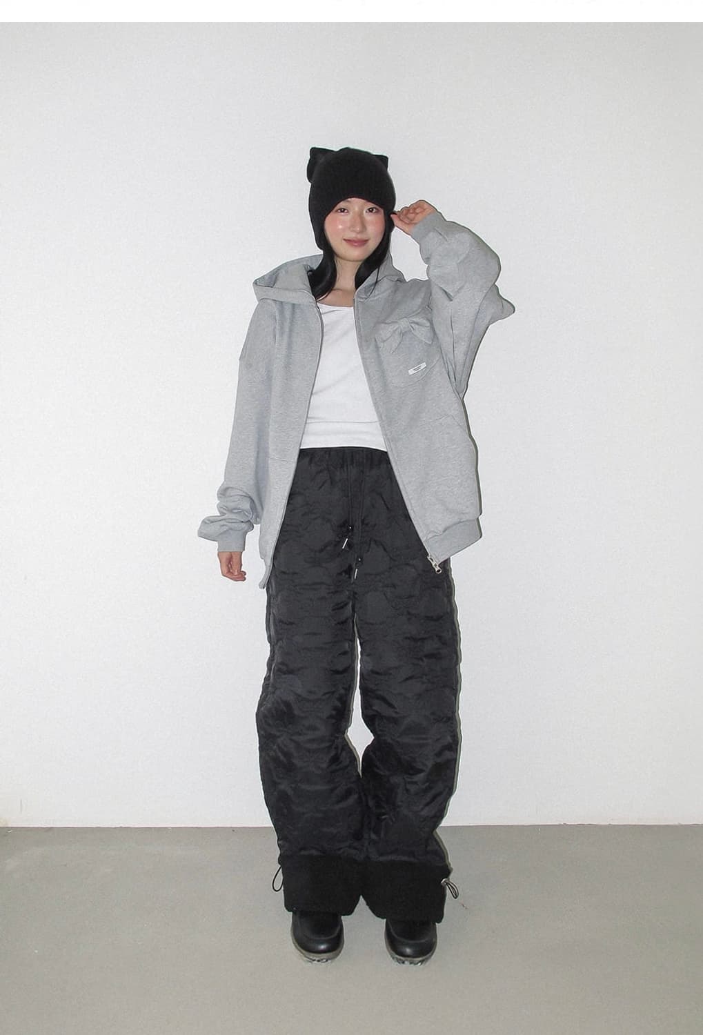 론론 퍼 트림 리본 퀄팅 팬츠 블랙 상품이미지3