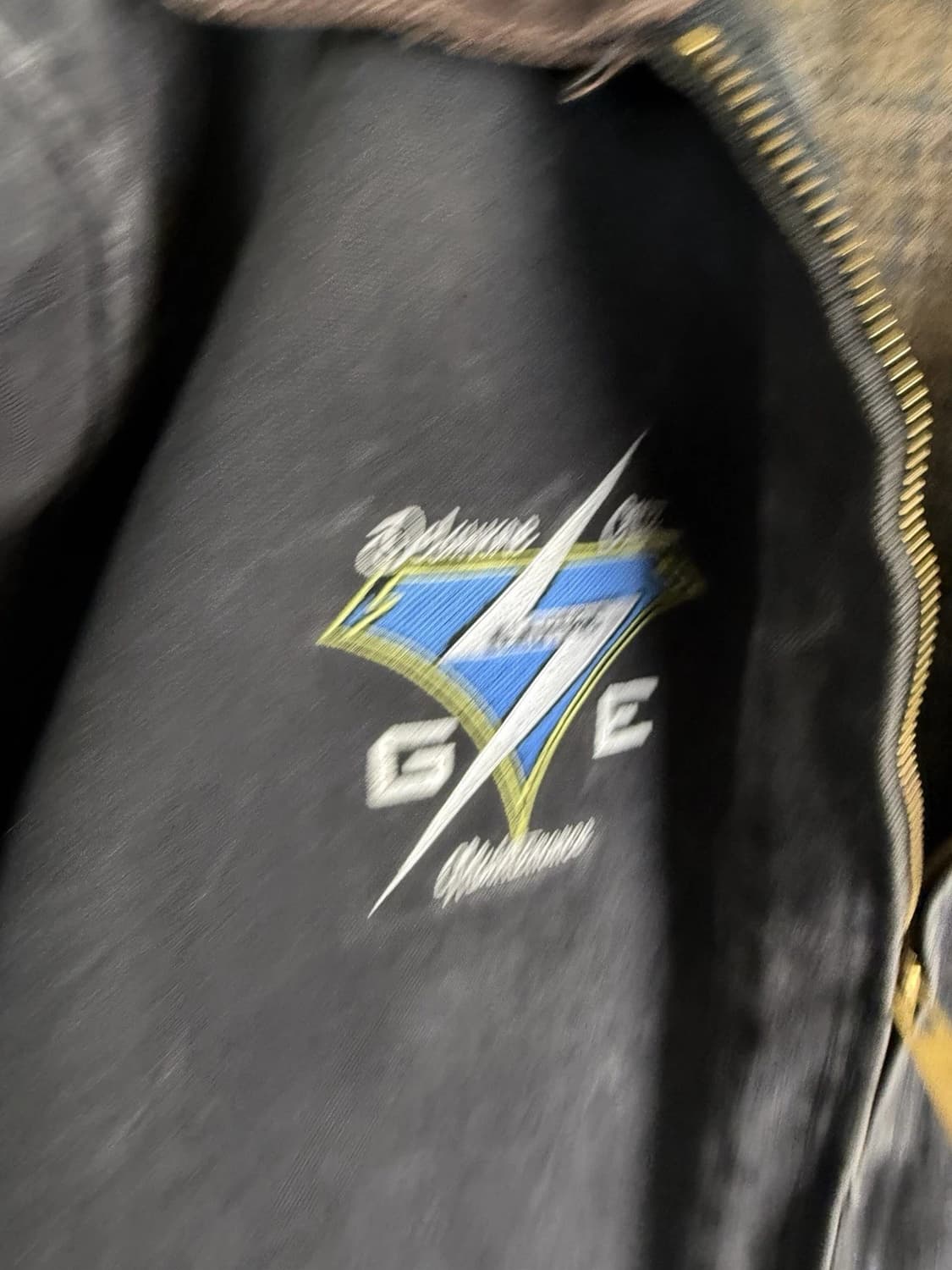 칼하트 J97 빈티지 디트로이트 자켓 블랙 상품이미지3