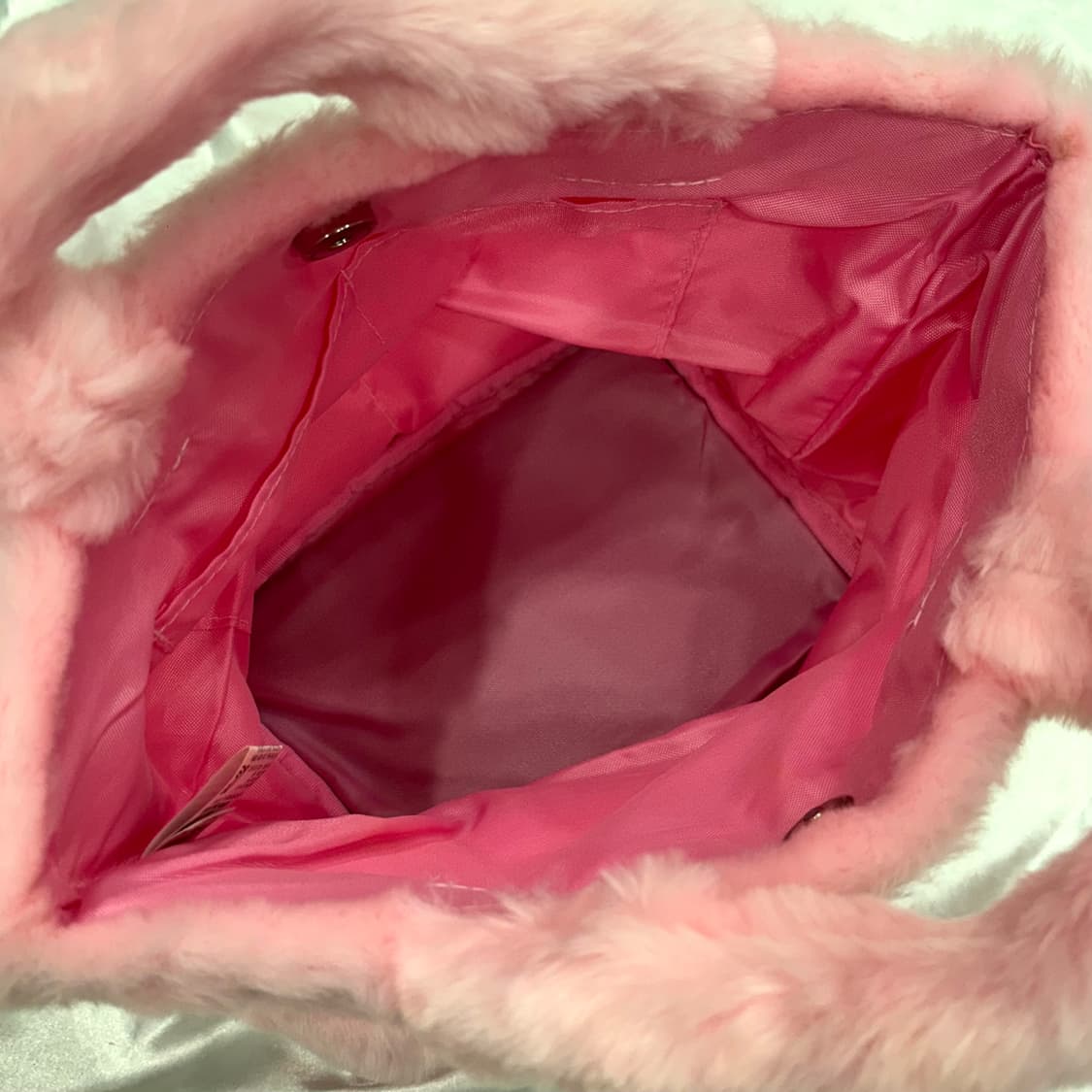 푸마 핑크 퍼 토트백 상품이미지8