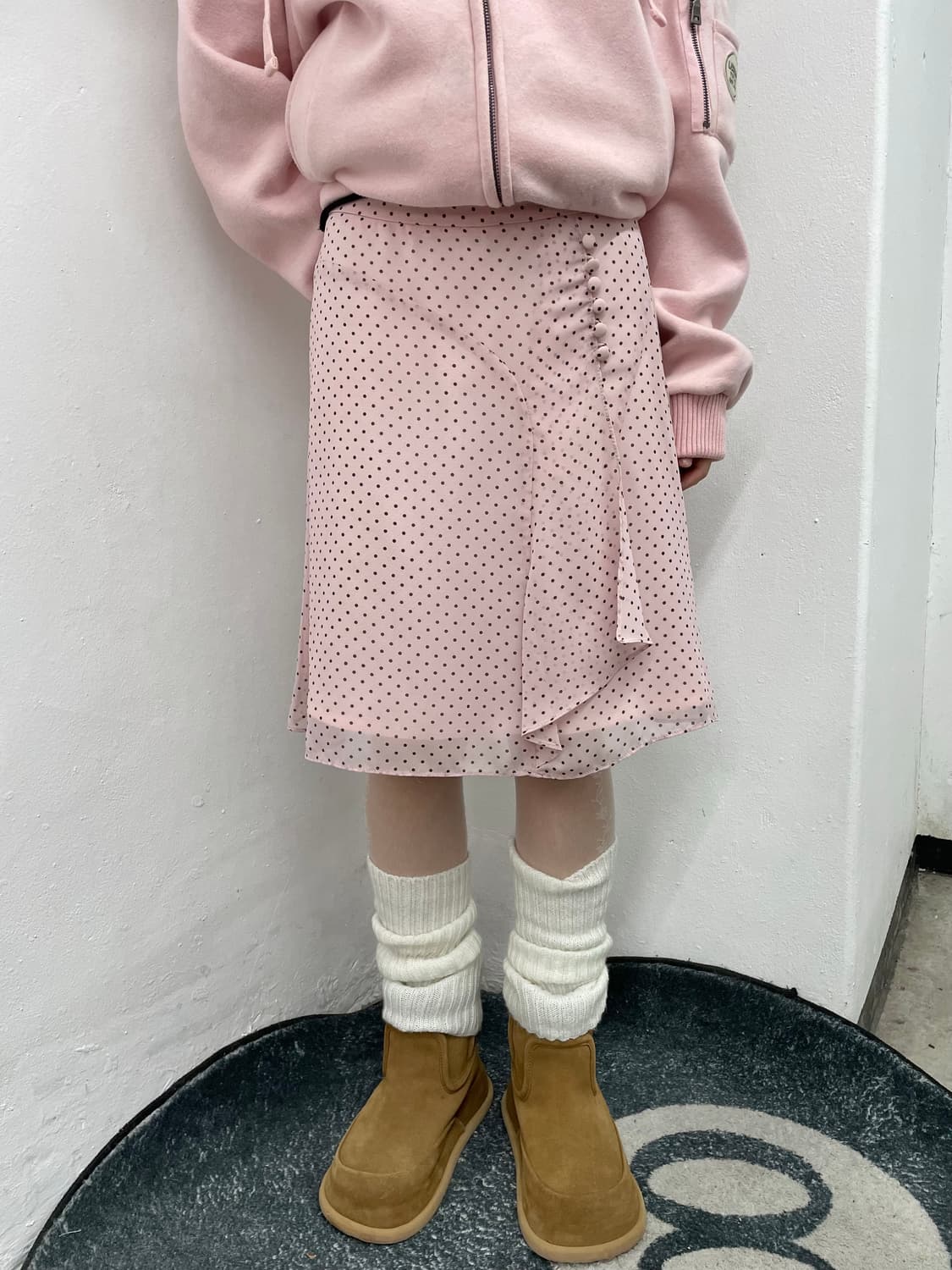 핑크 도트 버튼 시어 스커트 상품이미지1