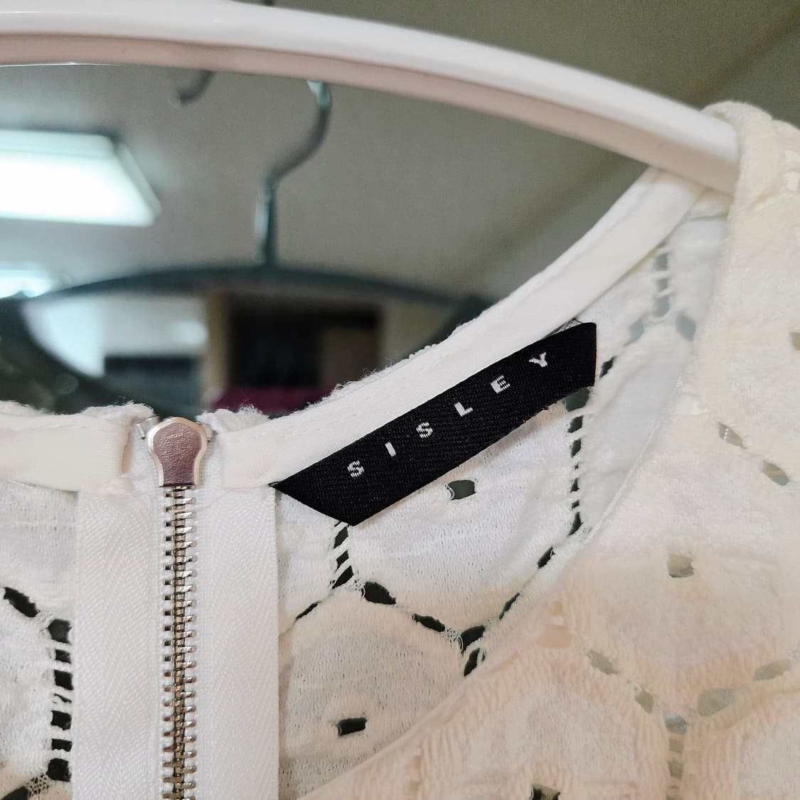 시슬리 펀칭 원피스 상품이미지4