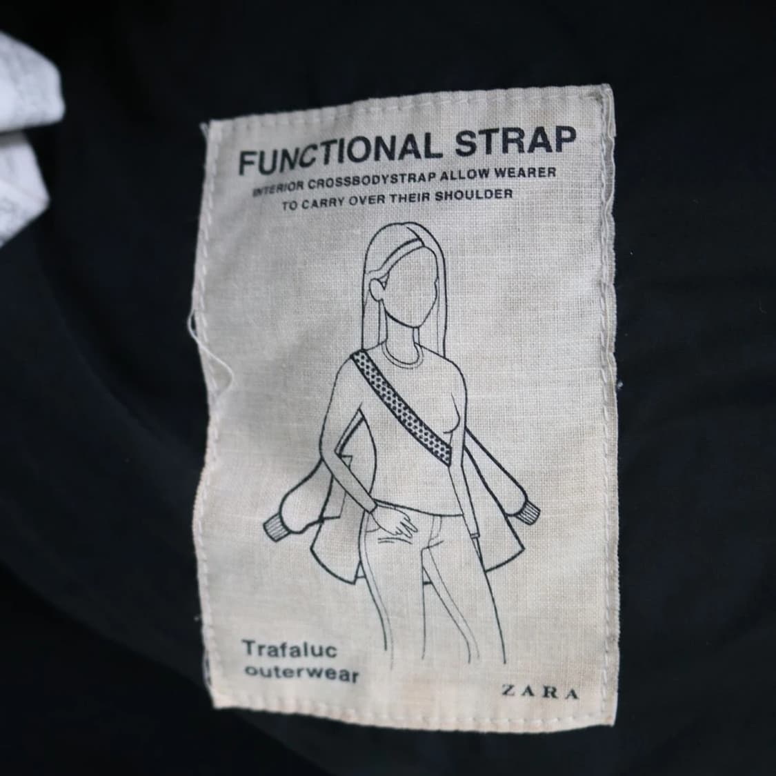 자라 블랙 앞 포켓 패딩 61068 상품이미지8