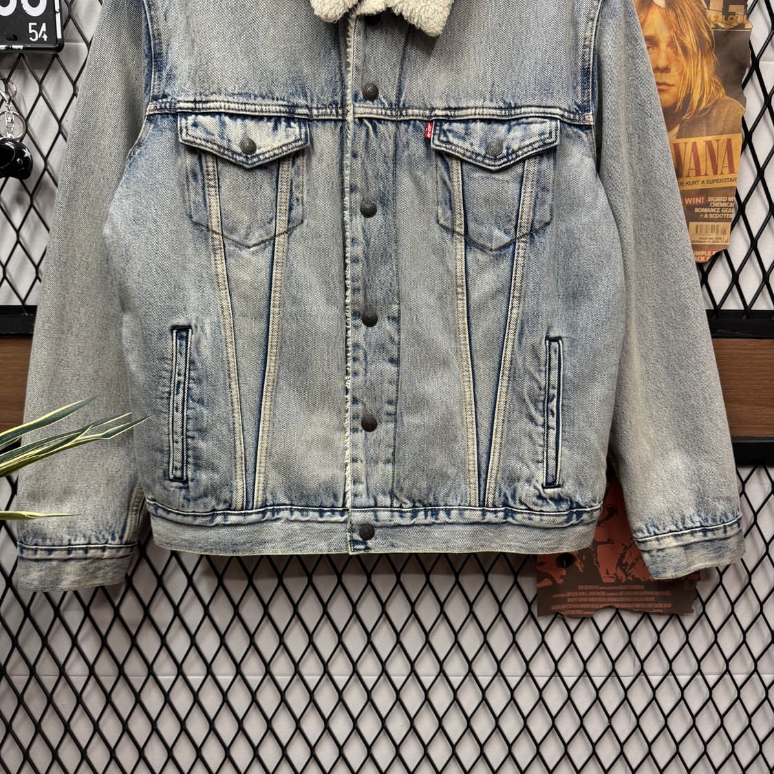 리바이스 타입 3 쉐르파 연청 데님 트러커 자켓 상품이미지4