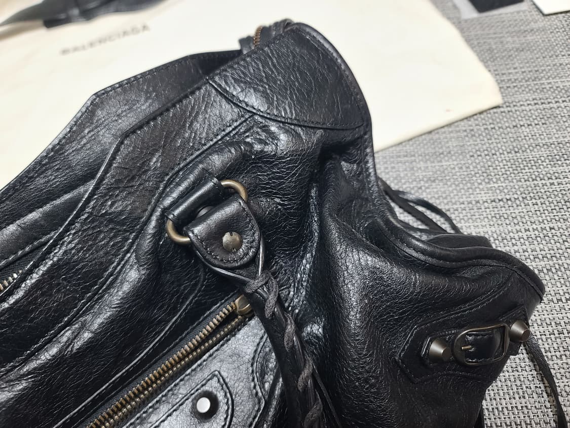 ... 직거래 예약중 상품이미지8