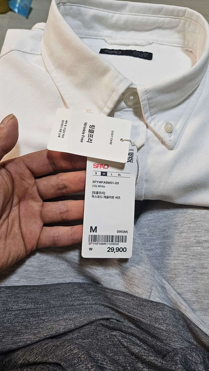 스파오 spao 화이트 옥스포드 레귤러핏 셔츠 M 사이즈 상품이미지4