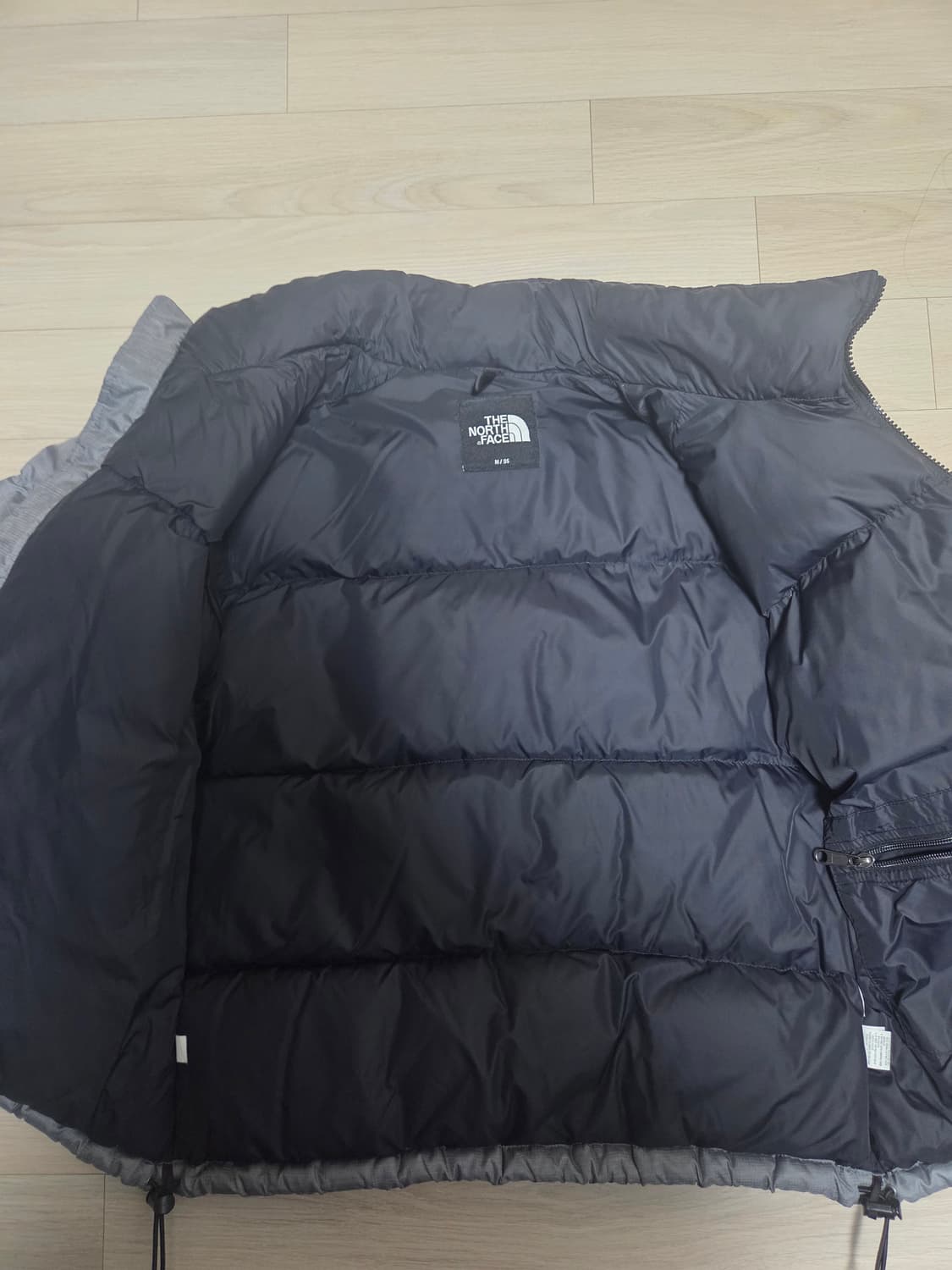 노스페이스 1996 레트로 눕시 멜란지 그레이 패딩 상품이미지4