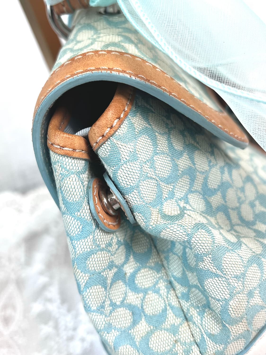 90s coach 민트 시그니처 자카드 캔버스 카라멜 레더 턴락 소호백 상품이미지5