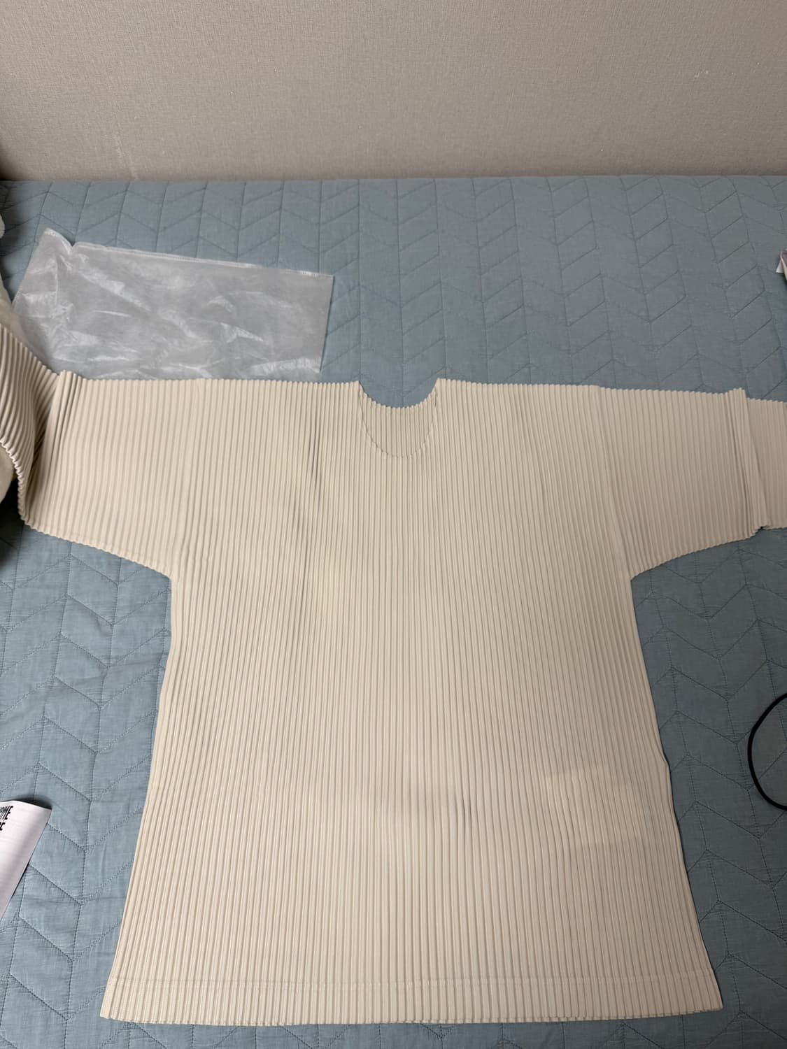 옴므플리세 롱슬리브 아이보리 4 상품이미지1