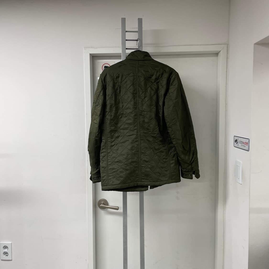 바버 퀄팅 카키 자켓 M 상품이미지7