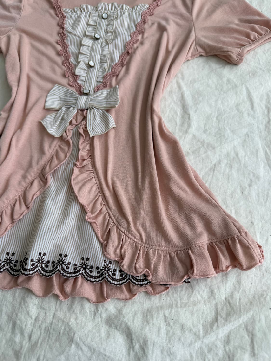 엑시즈팜 로걀 러블리 블라우스 반팔 상품이미지3