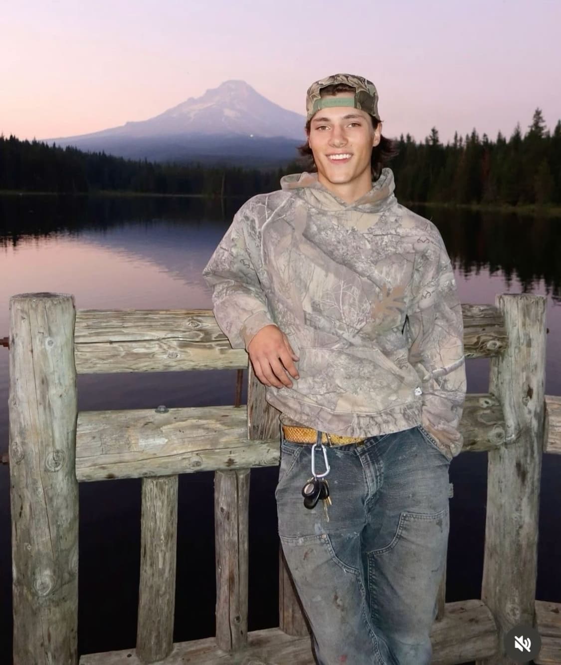 🇺🇸 아킴보 리얼트리 후드티 상품이미지1