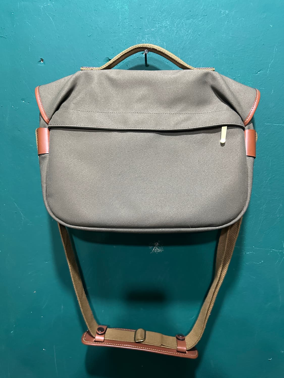 빌링햄 하들리 카메라백 카키 상품이미지2