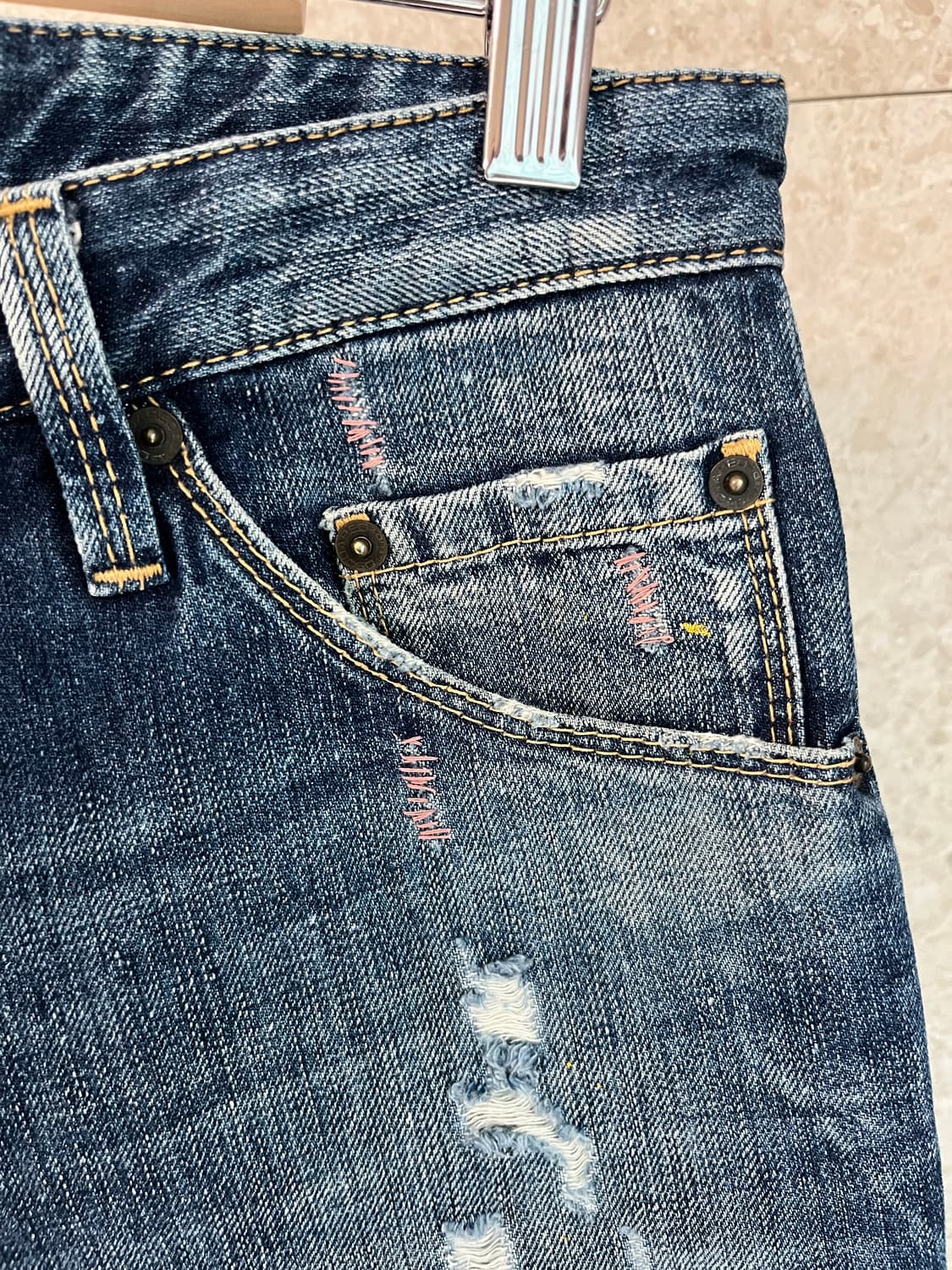 디스퀘어드 데미지 워싱 청바지 46 정품 상품이미지4