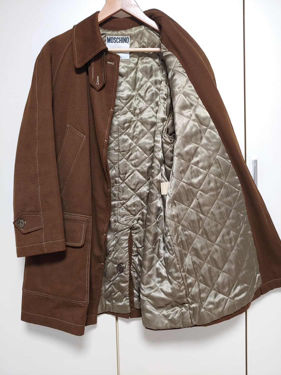 이태리 200만대 모스키노 정품 유틸리티 패딩 자켓 상품이미지4