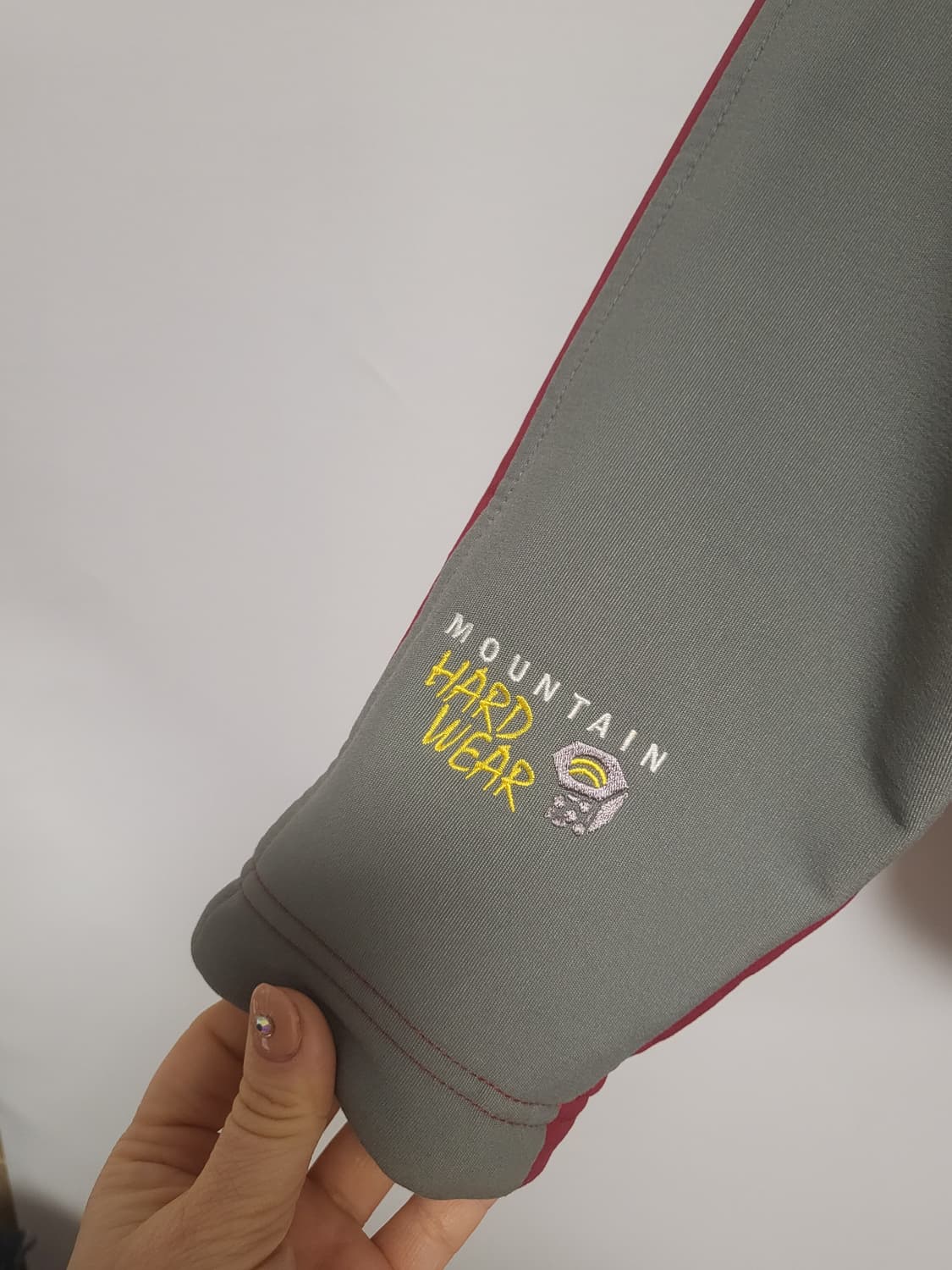 마운틴하드웨어 소프트쉘자켓 상품이미지8