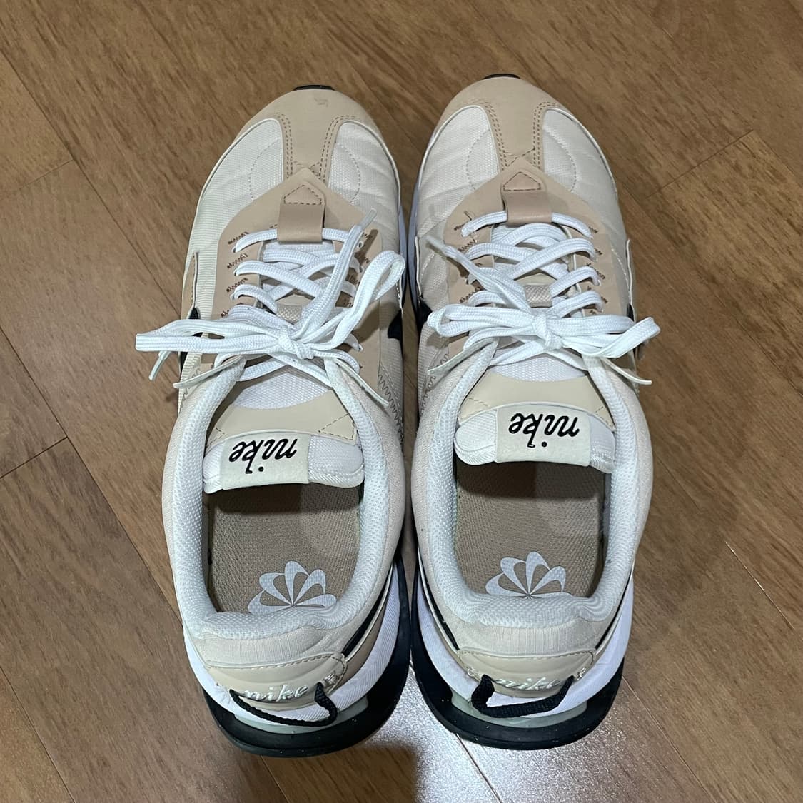 나이키 에어맥스 프리데이 285 상품이미지5