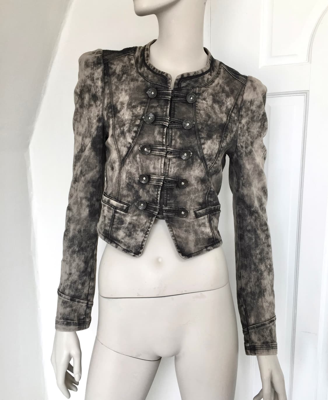 Rare Bleached Napoleon Denim Jacket 상품이미지1