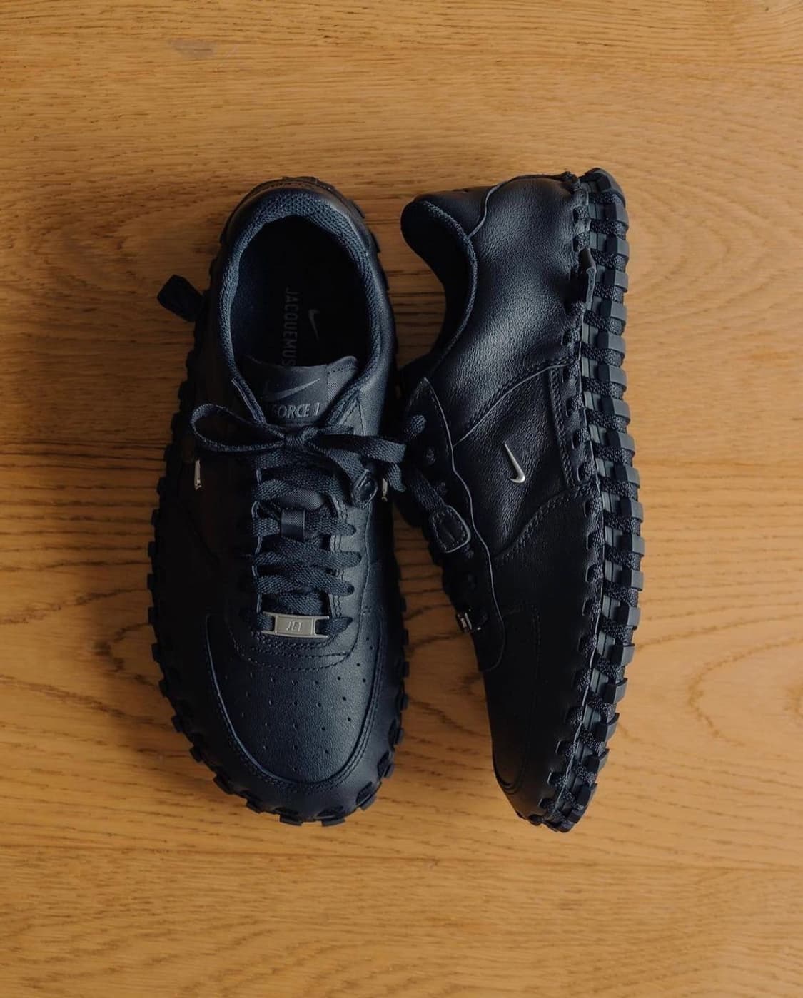 나이키 자크뮈스 포스 1 블랙 상품이미지1