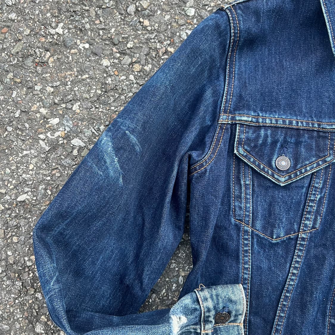 90년대 일본에서 생산된 리바이스 데님 자켓입니다 상품이미지6