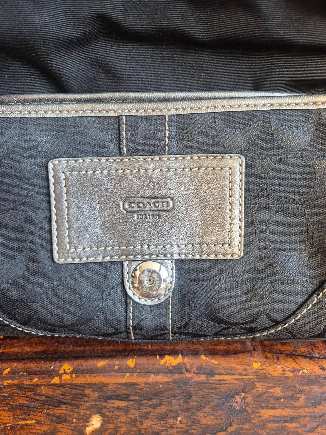 coach 코치 시그니처 캔버스 미니 바게트백(더스트백 포함) 상품이미지3