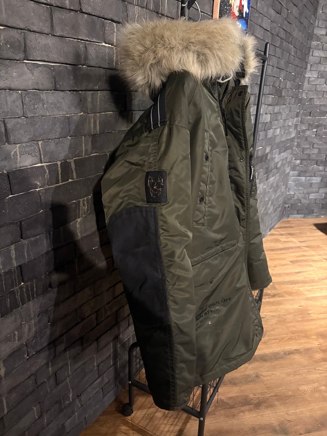 [중고/거의새상품/L] 라이프워크 패딩 72%할인판매 상품이미지2