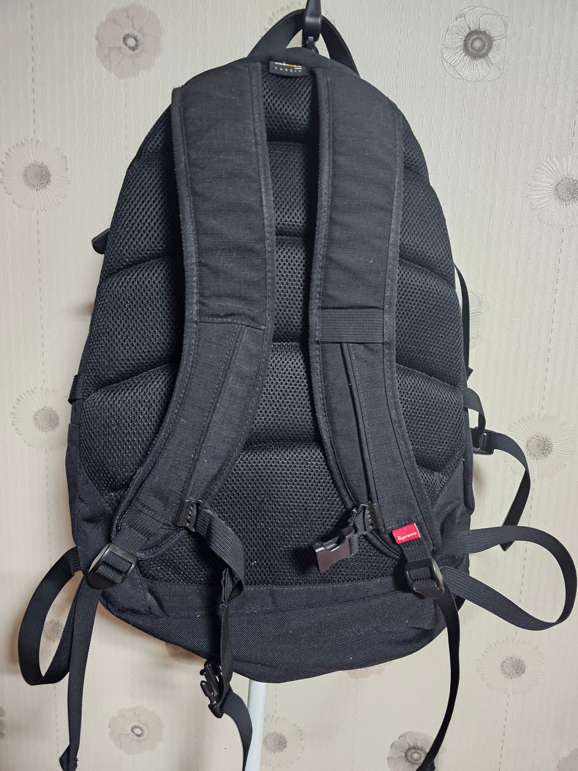 슈프림 14FW 하이비스 백팩 블랙 상품이미지2