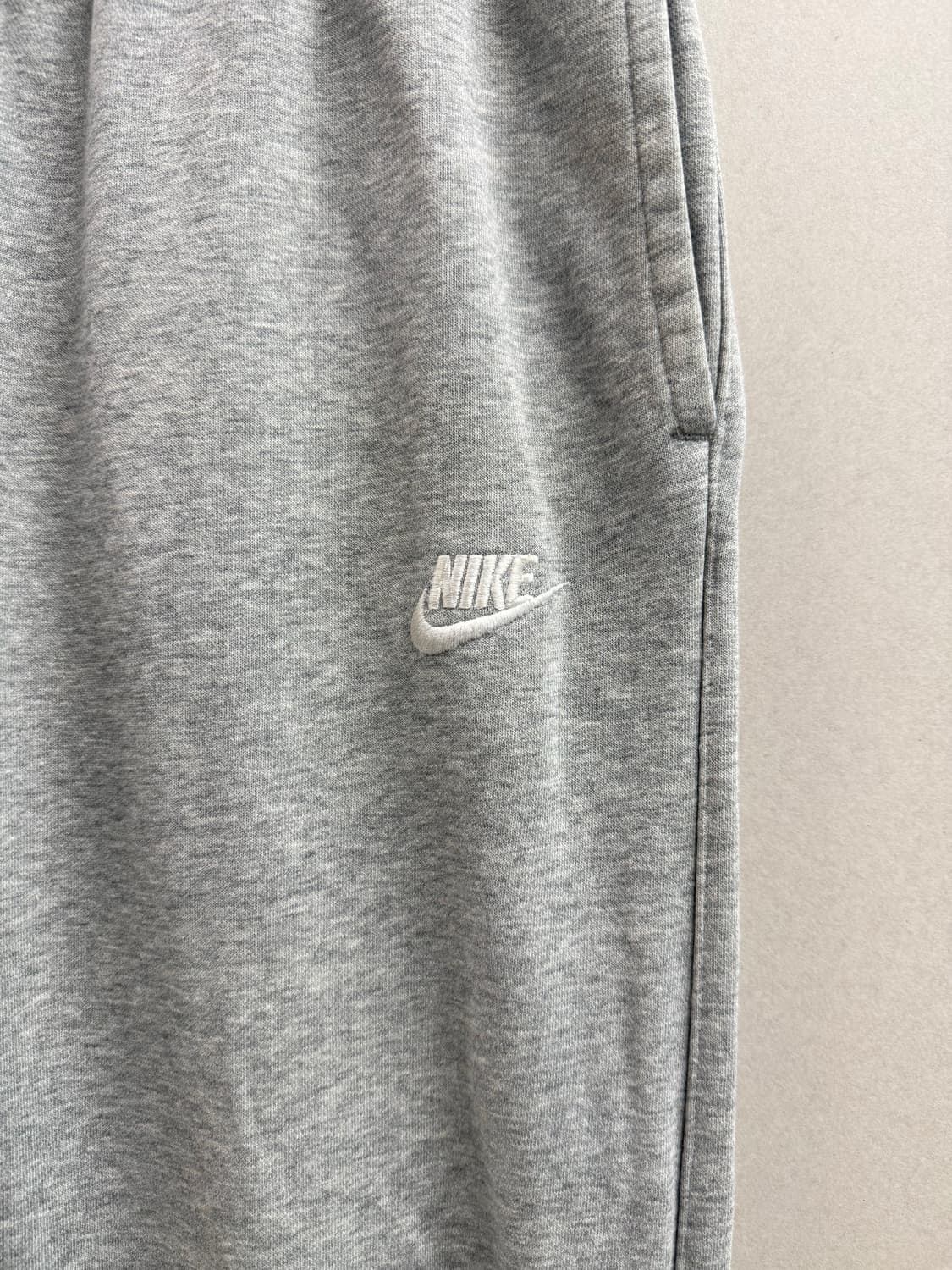 남성 M / 나이키 스웻 조거팬츠 그레이 쭈리면 상품이미지3