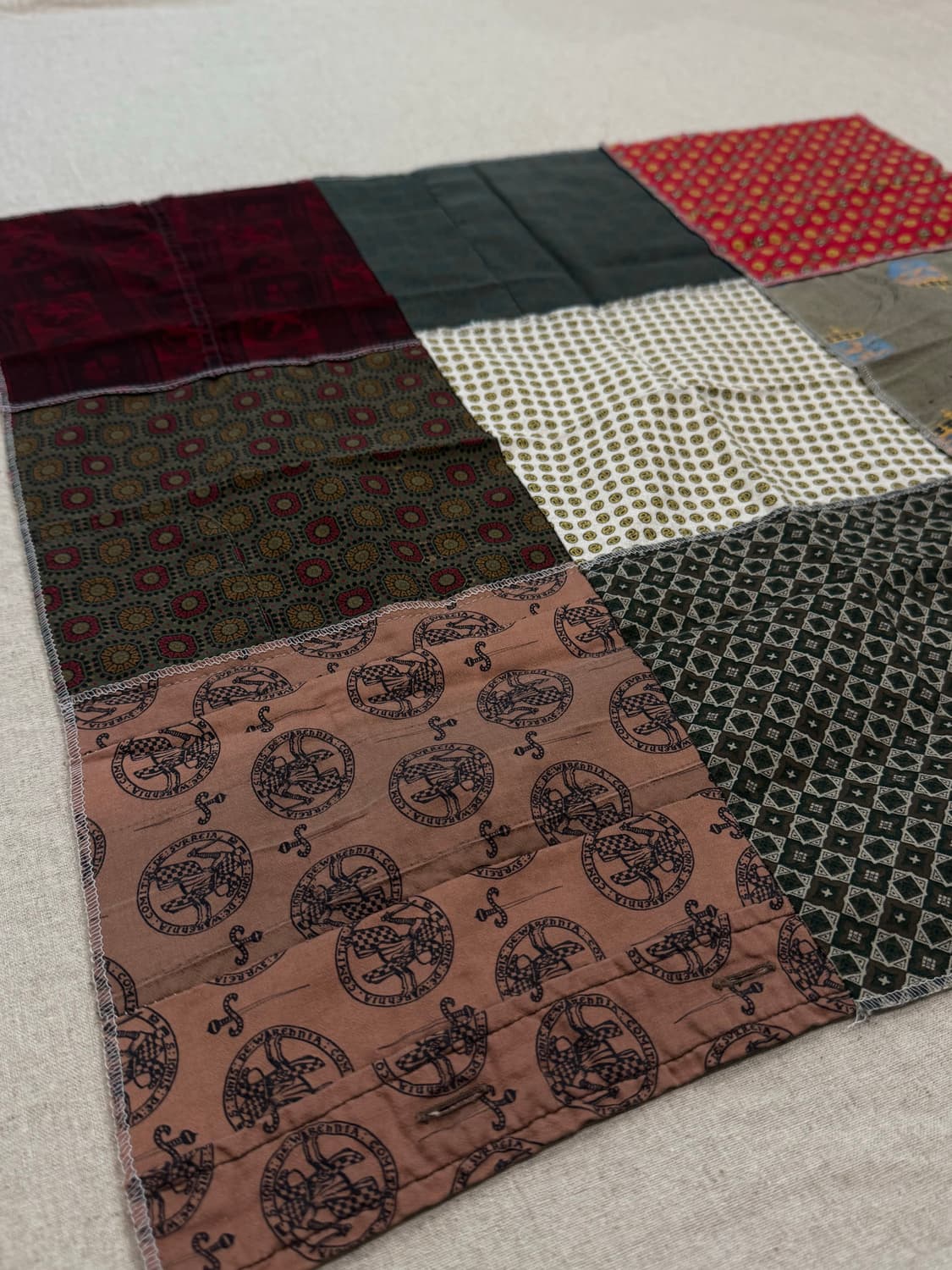 솔로이스트 앤티크 패치워크 반다나 상품이미지1