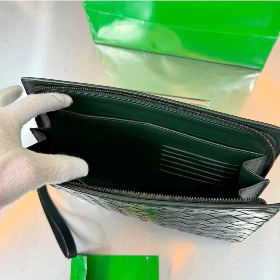 [리오브] 보테가베네타 인트레치아토 클러치 상품이미지4