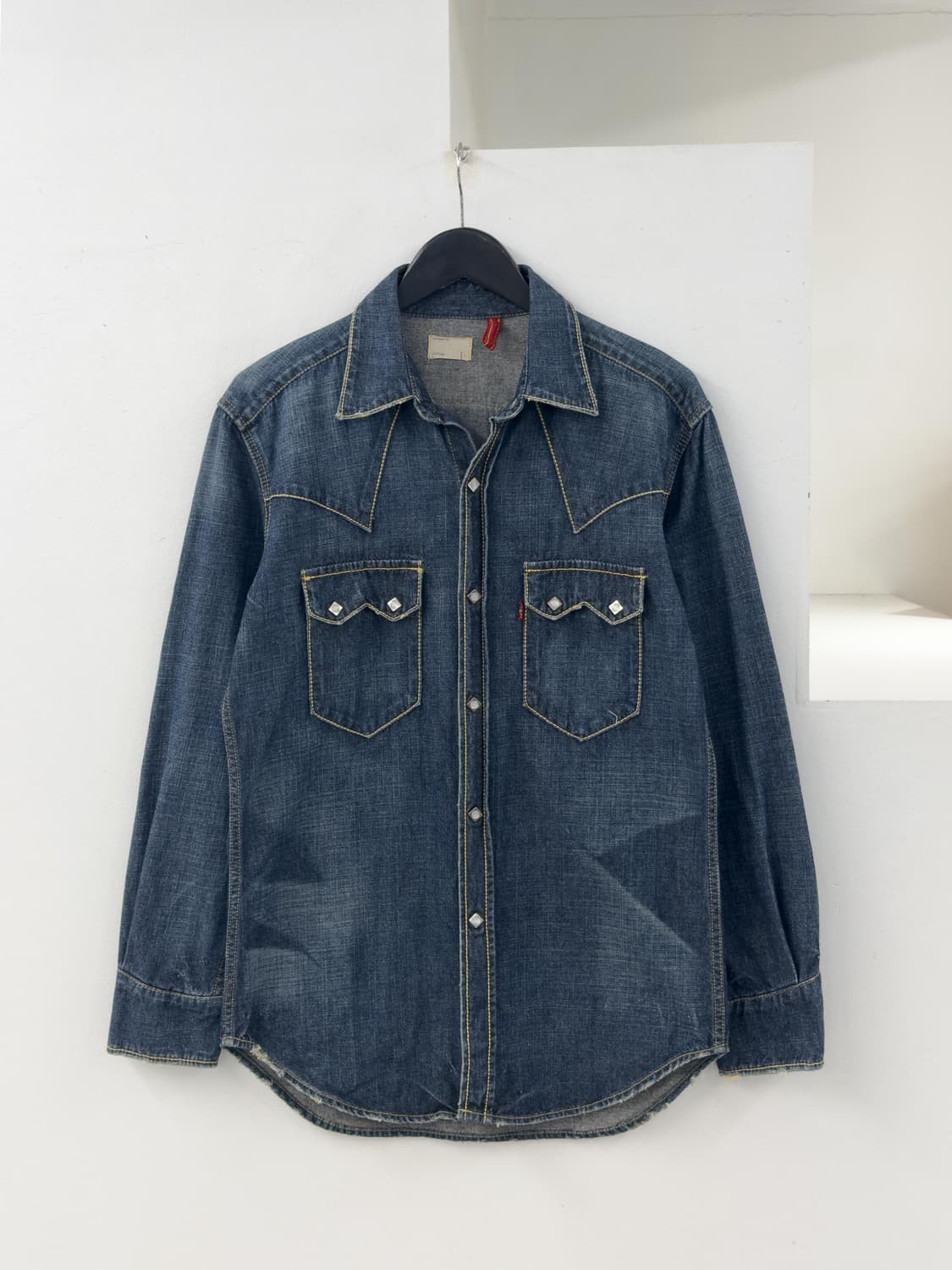 리바이스 redloop 웨스턴 데님 셔츠 상품이미지1