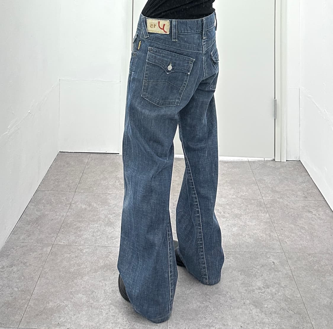 Armani 2000s Faded Bootcut Denim Pants 상품이미지2