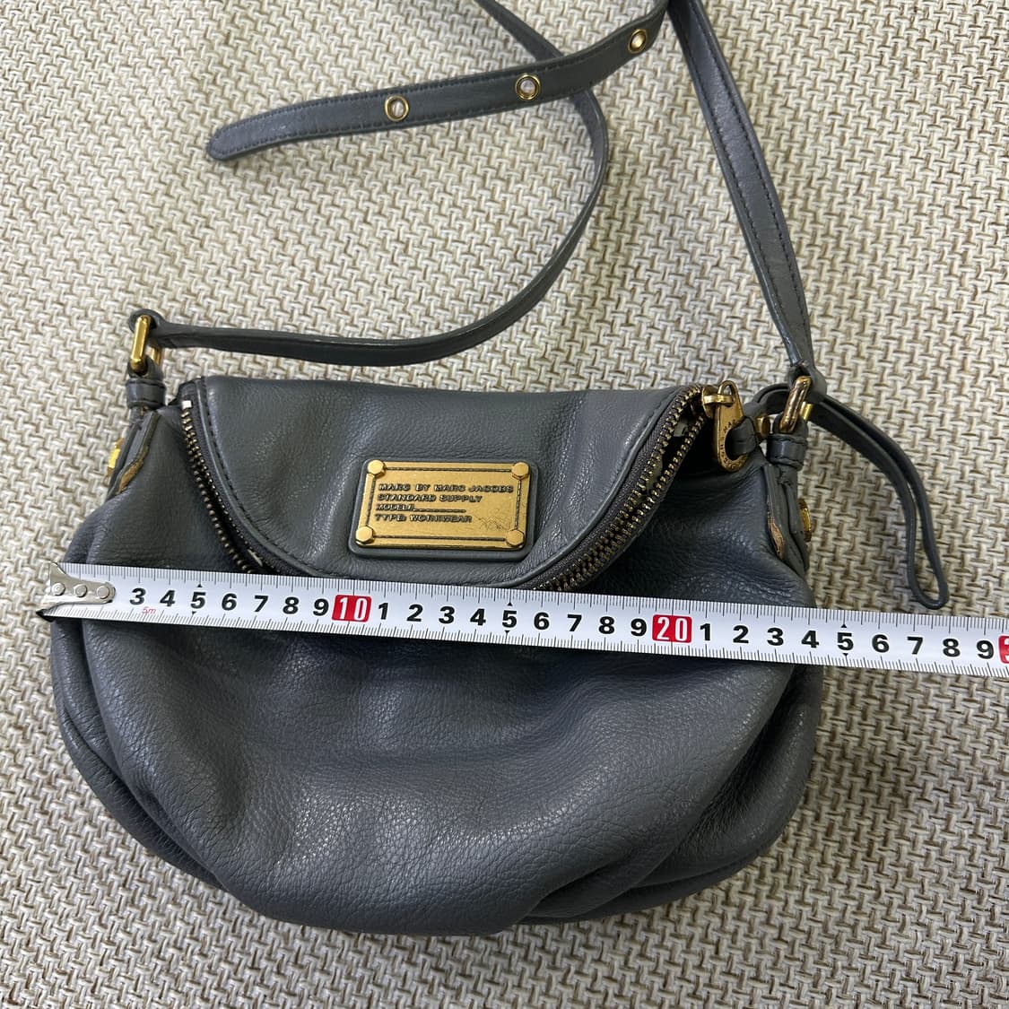 실측확인 마크제이콥스 클랙식 크로스백 0409D 상품이미지6