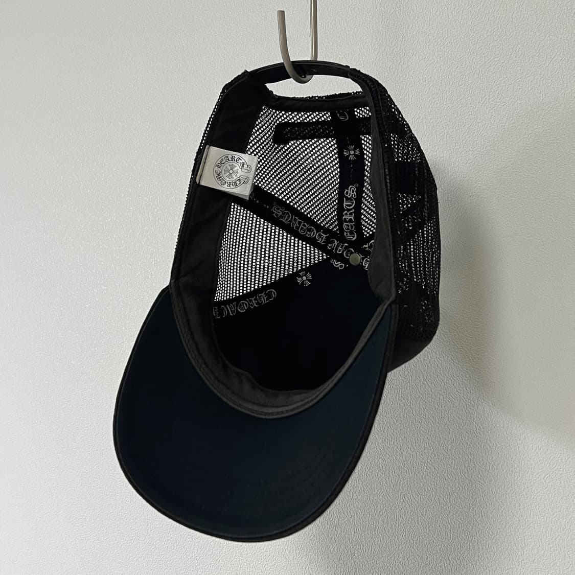 크롬하츠 BS 플레어 홀스슈 메쉬 트러커캡 상품이미지5