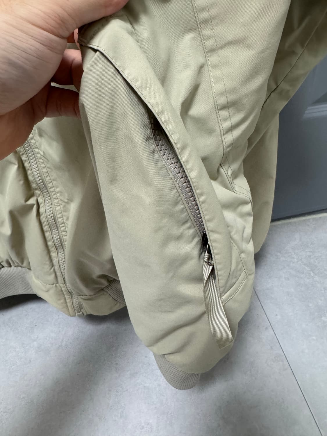 파타고니아 쉘드 신칠라 봄버 자켓  상품이미지4