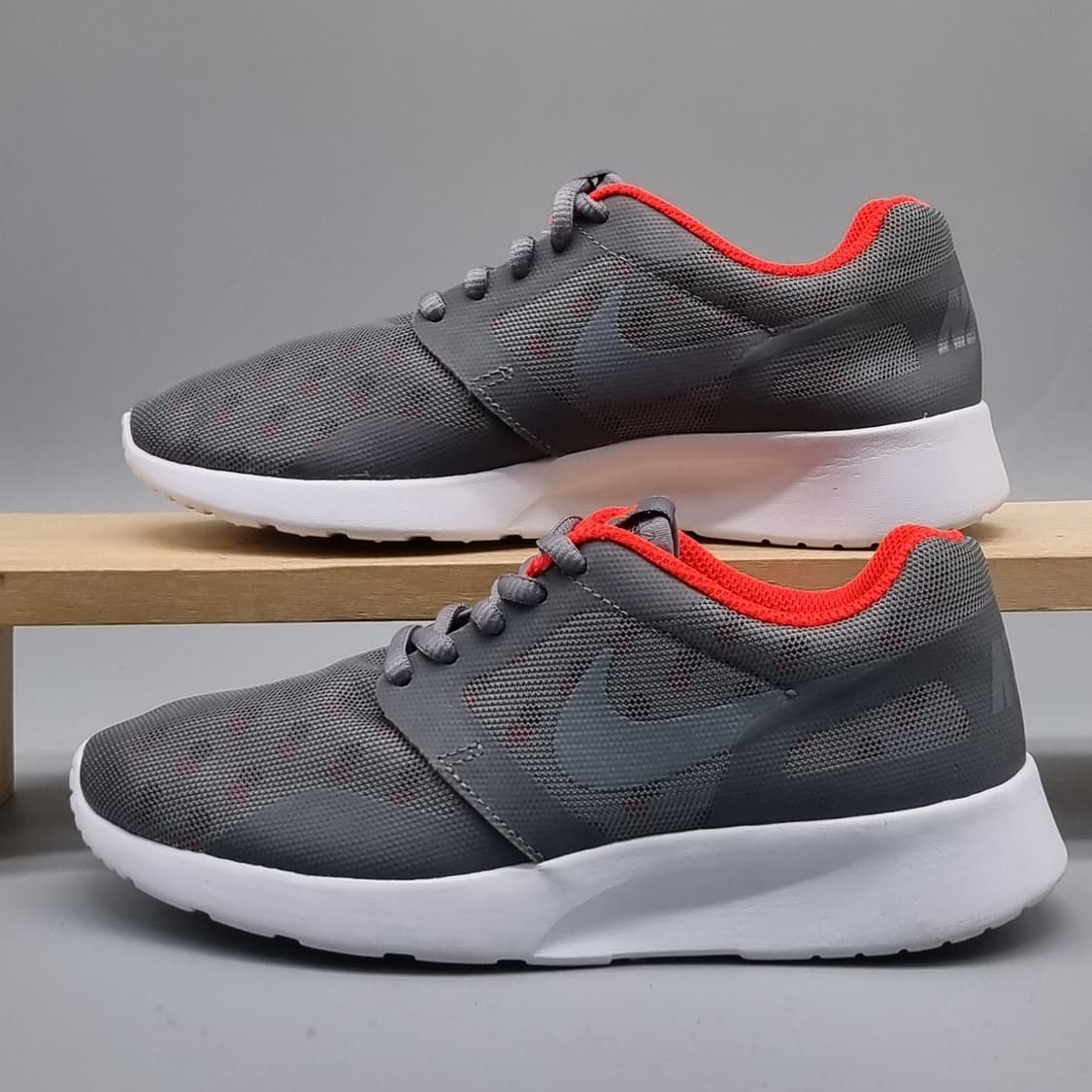 나이키 카이시 프린트 여성운동화225 상품이미지1