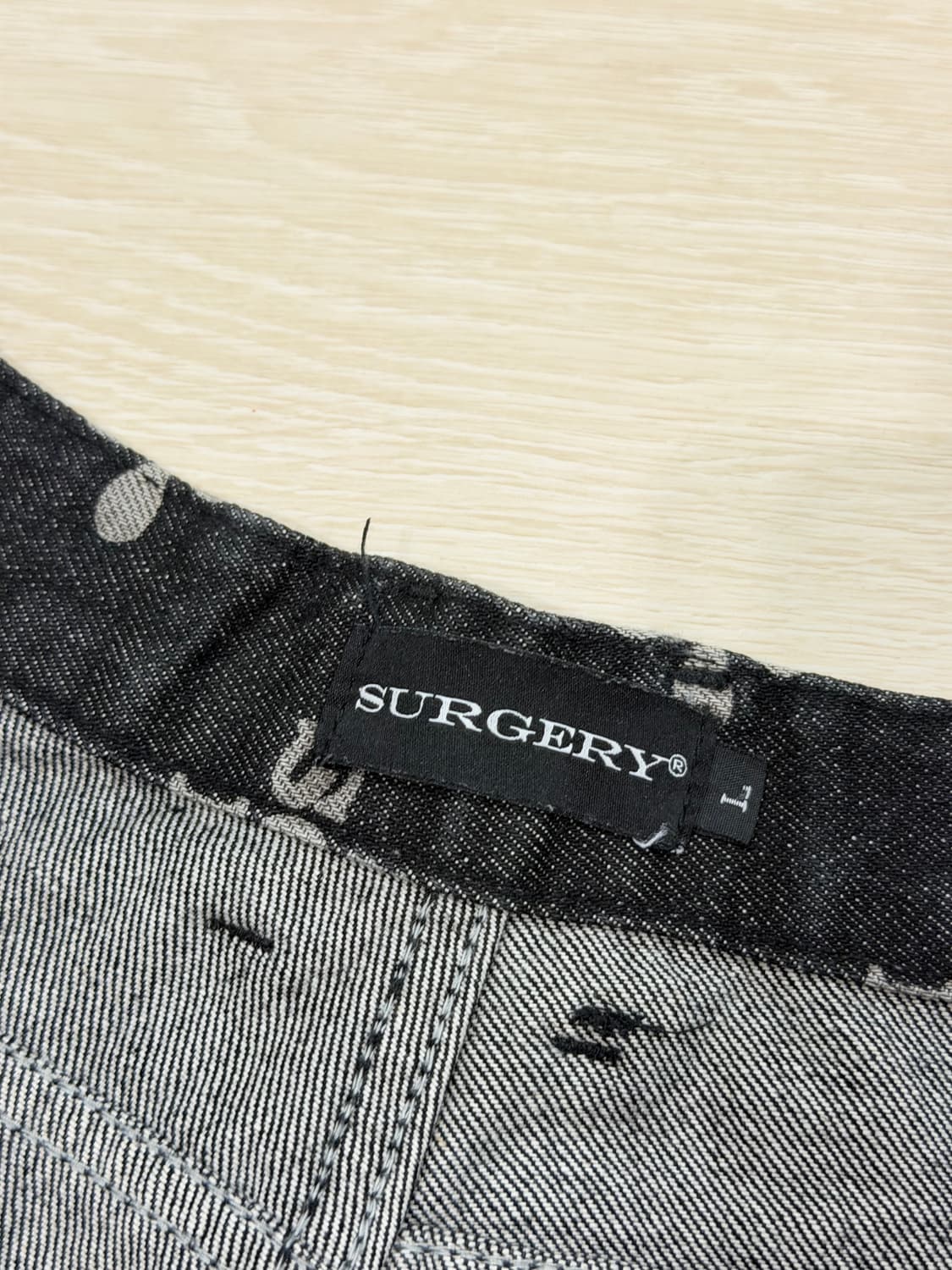 써저리 모노그램 데님 L 상품이미지2