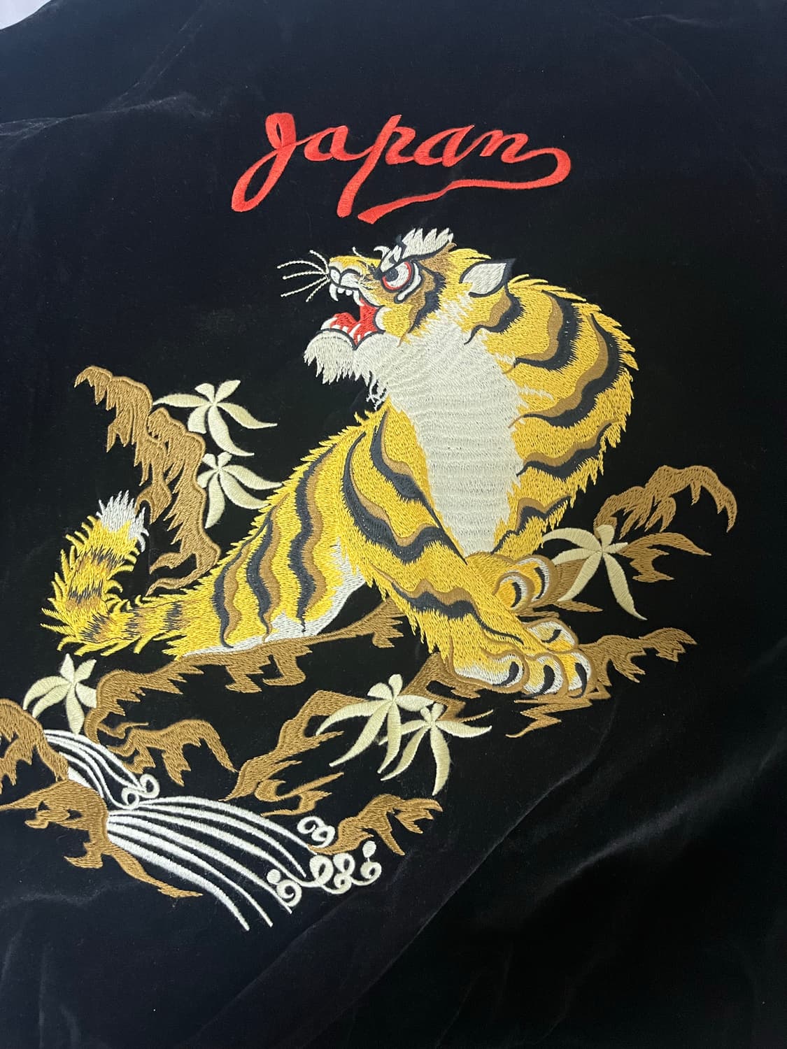 40) 브론슨 리버시블 수베니어 자켓 팔콘-타이거 상품이미지3