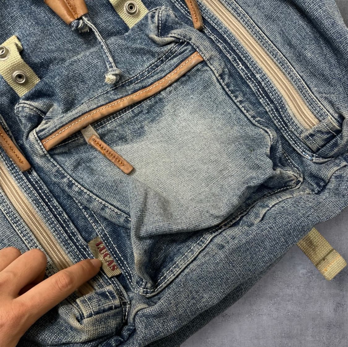 루카스 Lucas 데님 멀티포켓 빈티지 백팩 상품이미지4