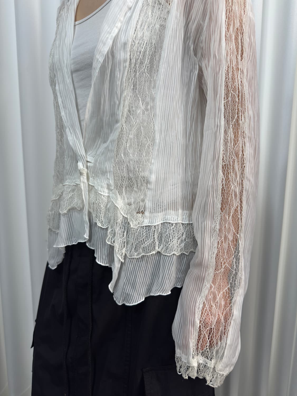 lace seethrough shirt 상품이미지3