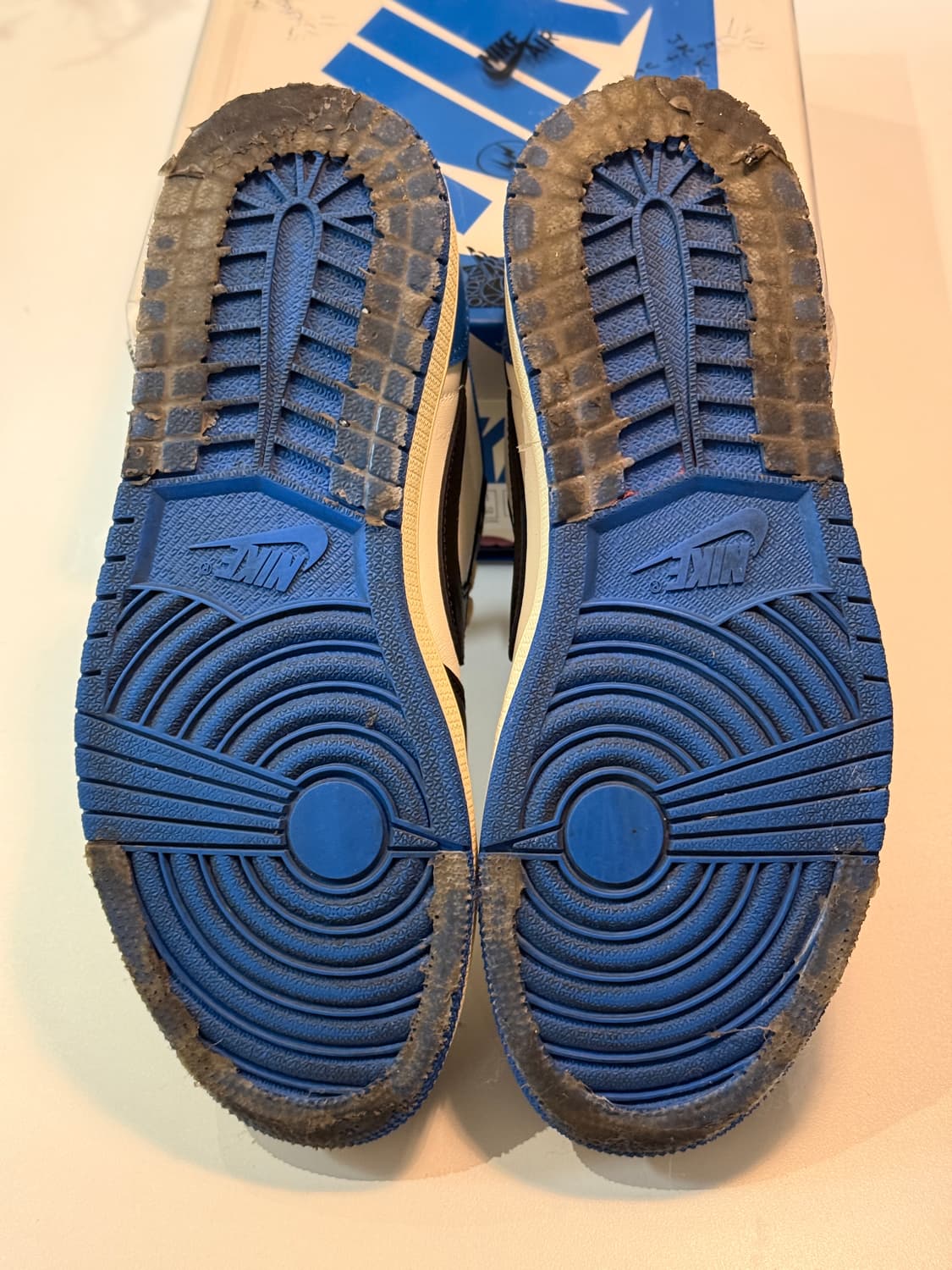 [260] 나이키 조던1 트래비스스캇 프라그먼트 로우 밀리터리블루 상품이미지4