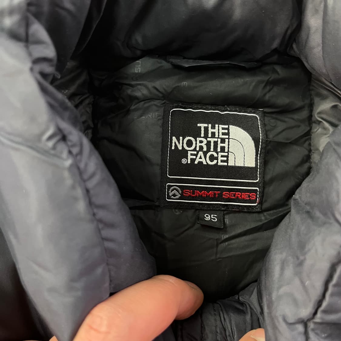 100 노스페이스 서밋시리즈 패딩 상품이미지2